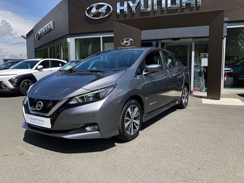 49070 : Hyundai Angers - Oceane Automobiles - NISSAN LEAF Acenta - LEAF II - Gris - Automate à fonct. Continu - Courant électrique