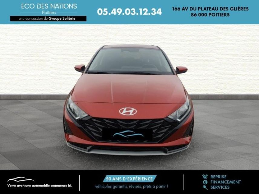 86000 : Hyundai Poitiers - Eco des Nations - HYUNDAI i20 - i20 - Dragon Red Métal - Traction - Essence
