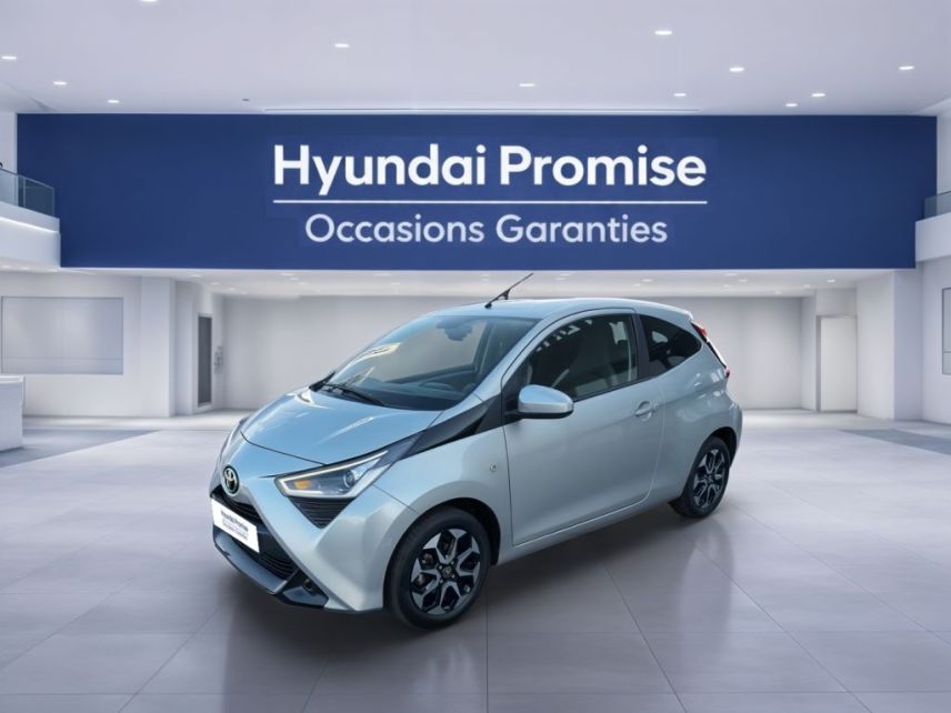 08000 : Hyundai Charleville-Mézières - SVTA - TOYOTA AYGO MY19 x-play - AYGO II - Gris - Boîte manuelle - Essence sans plomb