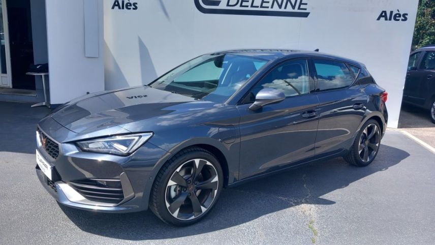 30100 : Hyundai Alès - Auto Hall - CUPRA LEON V - LEON - Gris - Automate sequentiel - Essence / Courant électrique
