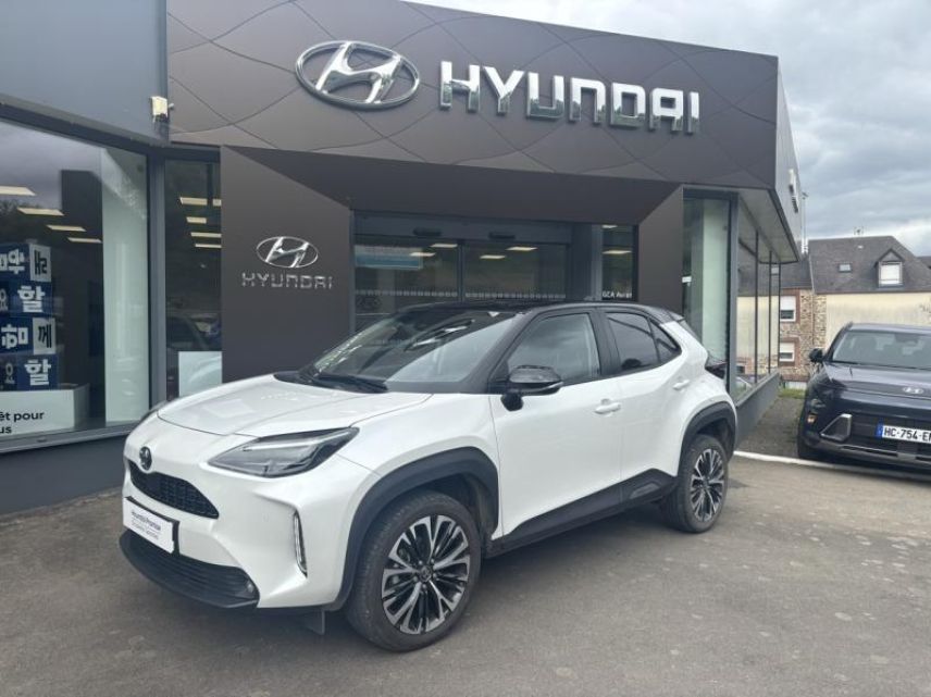50300 : Hyundai Avranches - GCA - TOYOTA Yaris Cross - Yaris Cross - Blanc Nacré/Toit Noir - Traction - Hybride : Essence/Electrique