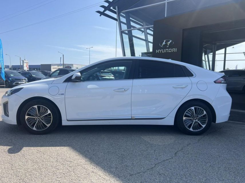 21300 : Hyundai Dijon - Privilège Automobiles - HYUNDAI IONIQ Executive - IONIQ - Blanc - Automate sequentiel - Essence / Courant électrique