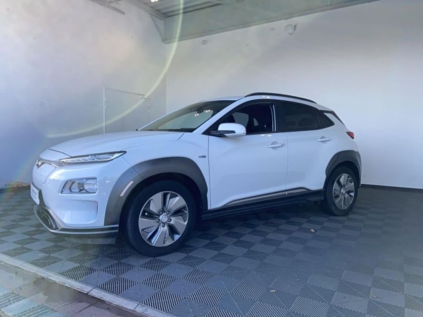 85000 : Hyundai MoceanRent | La Roche-sur-Yon - Océane Auto - HYUNDAI KONA ELECTRIC Business - KONA ELECTRIQUE - Blanc - Automate à fonct. Continu - Courant électrique