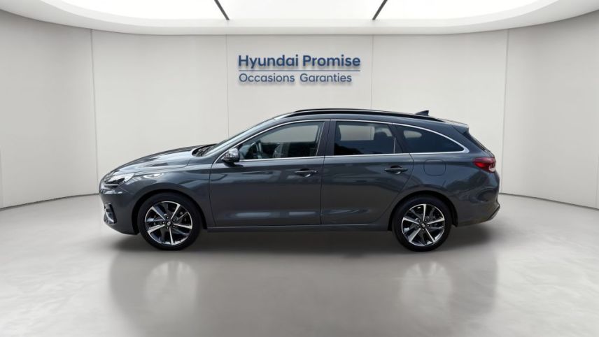 33110 : Hyundai Bordeaux Nord Le Bouscat - Sipa Automobiles - HYUNDAI i30 SW Creative - i30 III - Noir - Boîte séquentielle - Essence sans plomb