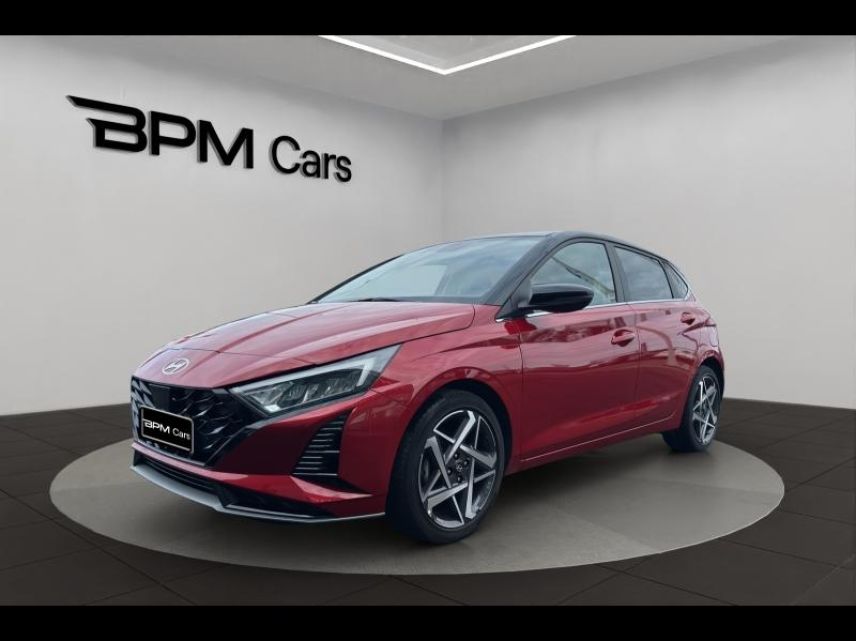 36000 : Hyundai Châteauroux - BPM Cars - HYUNDAI i20 - i20 - Dragon Red Métal/Toit+rétros Black - Traction - Essence