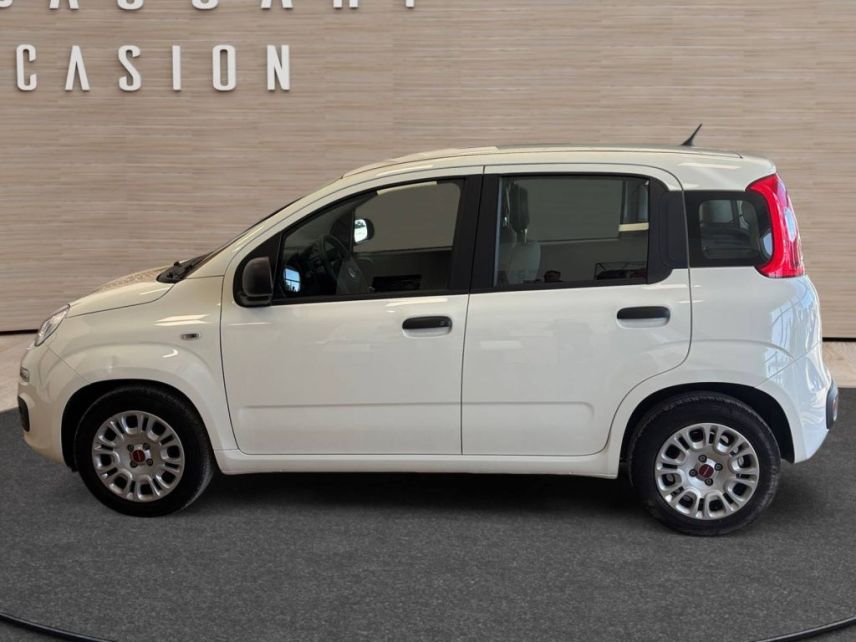 83130 : Hyundai Toulon - Autodif SAS - Groupe BALDASSARI - FIAT PANDA  - PANDA III - Blanc - Boîte manuelle - Essence sans plomb