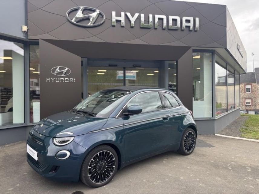 50300 : Hyundai Avranches - GCA - FIAT 500 - 500 - Ocean Green métal - Traction - Electrique