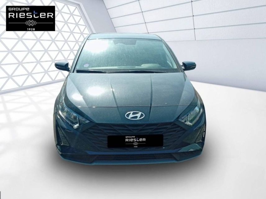 77600 : Hyundai Bussy-Saint-Georges - Protea by Riester - HYUNDAI i20 Intuitive - i20 III - GRIS - Boîte manuelle - Essence sans plomb
