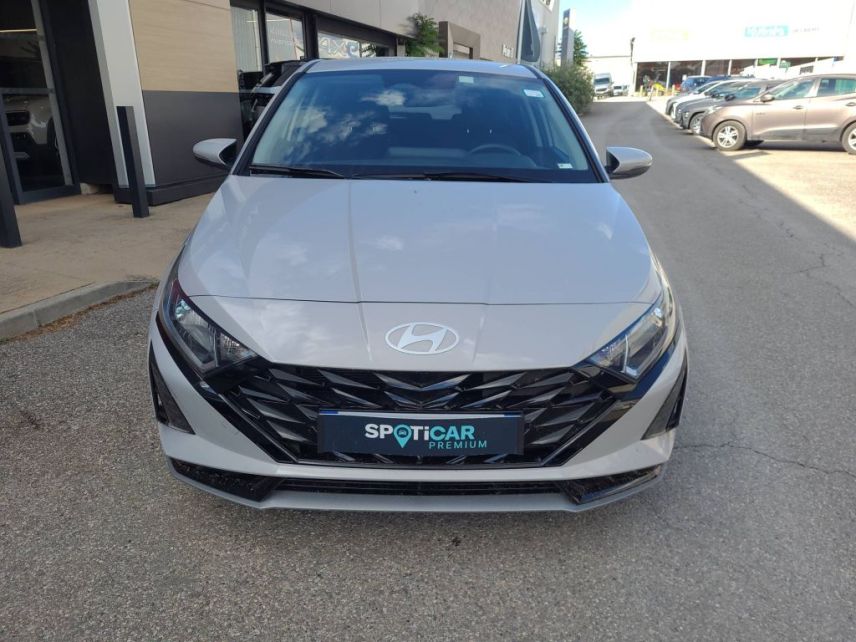 04100 : Hyundai Manosque - Pedinielli - HYUNDAI i20 Intuitive - i20 III - GRIS CLAIR - Automate sequentiel - Essence sans plomb