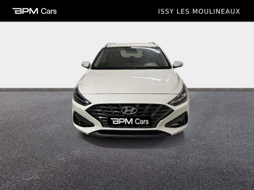 92130 : Hyundai ISSY-LES-MOULINEAUX - BPM Cars - HYUNDAI i30 SW - i30 SW - Serenity White Métal - Traction - Essence/Micro-Hybride