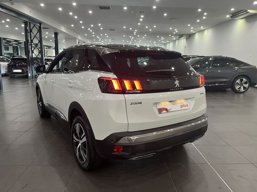69340 : Hyundai Lyon Ouest - Groupe Central Autos - PEUGEOT 3008 GT Line - 3008 II - Blanc - Boîte automatique - Essence sans plomb