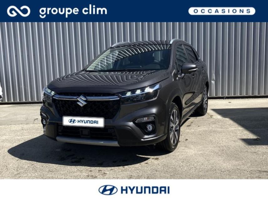 40990 : Hyundai Dax - i-AUTO - SUZUKI S-Cross - S-Cross - Prem Titan Dark Gray métallisé - Traction - Hybride : Essence/Electrique