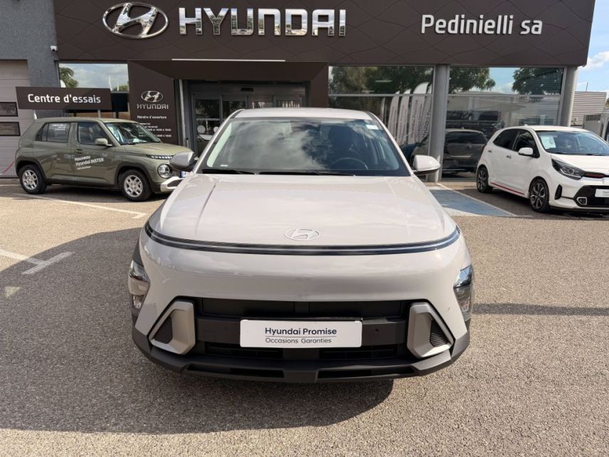 84120 : Hyundai PERTUIS - SA PEDINIELLI - HYUNDAI KONA Intuitive - KONA II - Gris - Automate sequentiel - Essence / Courant électrique