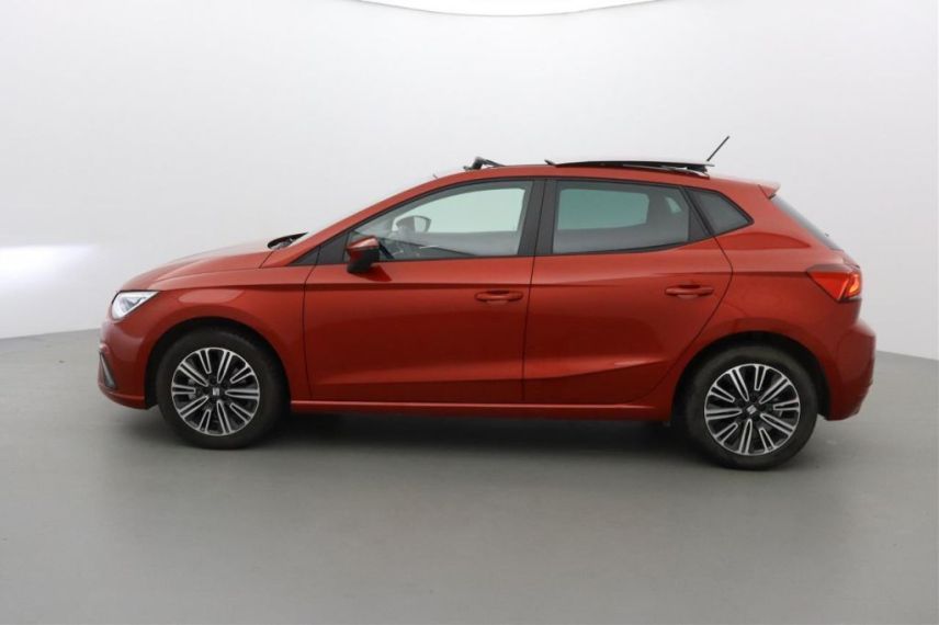 30100 : Hyundai Alès - Auto Hall - SEAT IBIZA Copa - IBIZA V - Rouge - Automate sequentiel - Essence sans plomb