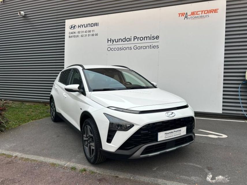 14100 : Hyundai Lisieux - Trajectoire Automobiles - HYUNDAI Bayon - Bayon - Atlas White Métal - Traction - Essence