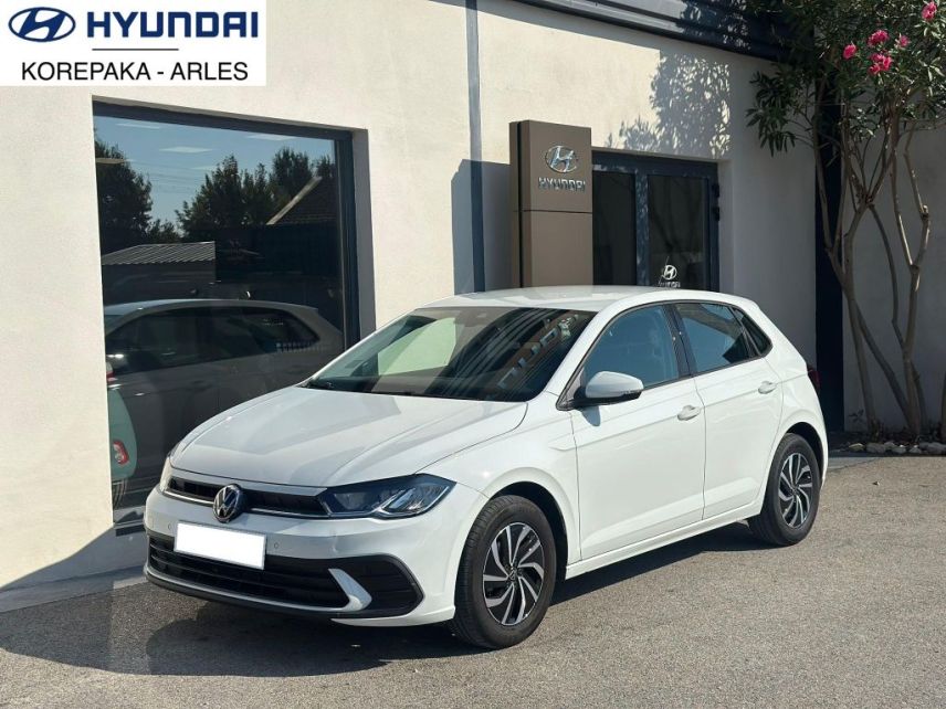 13200 : HYUNDAI Arles - Lexa Automobile - VOLKSWAGEN POLO Life Plus - POLO VI - Blanc - Boîte manuelle - Essence sans plomb