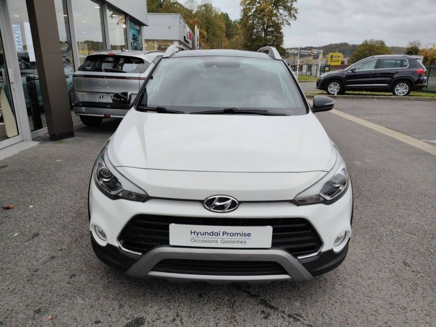 91150 : Hyundai Étampes -CAP Fournier - HYUNDAI i20 ACTIVE Black Ride - i20 II - POLAR WHITE/PHANTOM BLACK - Boîte séquentielle - Essence sans plomb