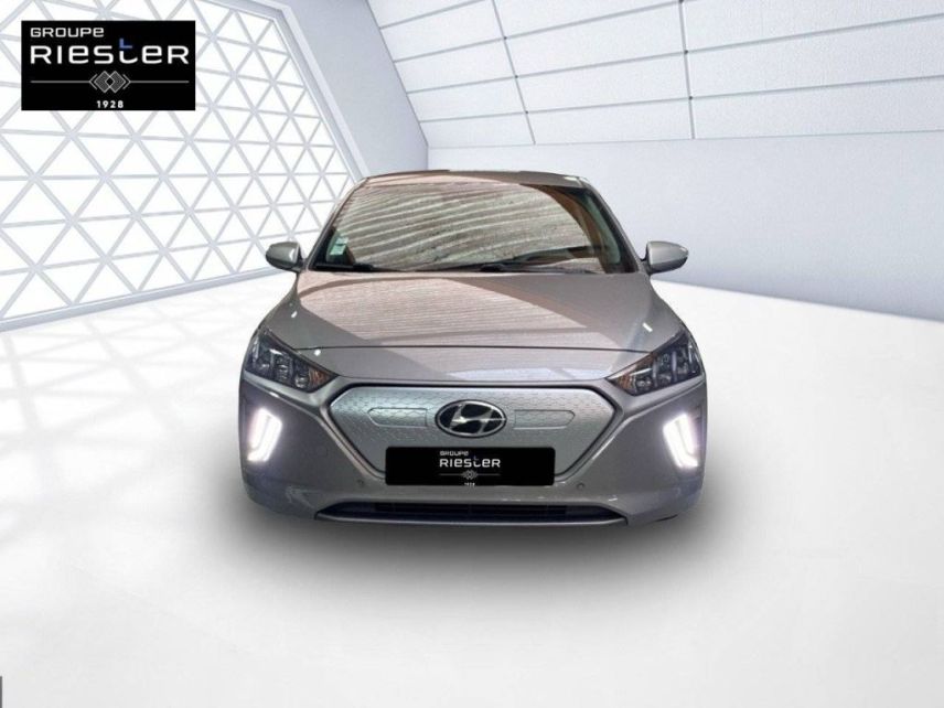 60740 : Hyundai Saint-Maximin - Protea by Riester - HYUNDAI IONIQ Creative - IONIQ - Gris - Automate à fonct. Continu - Courant électrique