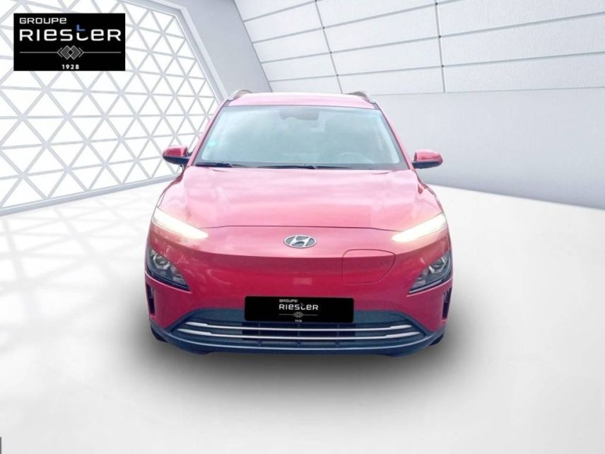 77600 : Hyundai Bussy-Saint-Georges - Protea by Riester - HYUNDAI KONA ELECTRIC Intuitive - KONA ELECTRIQUE - Rouge - Automate à fonct. Continu - Courant électrique