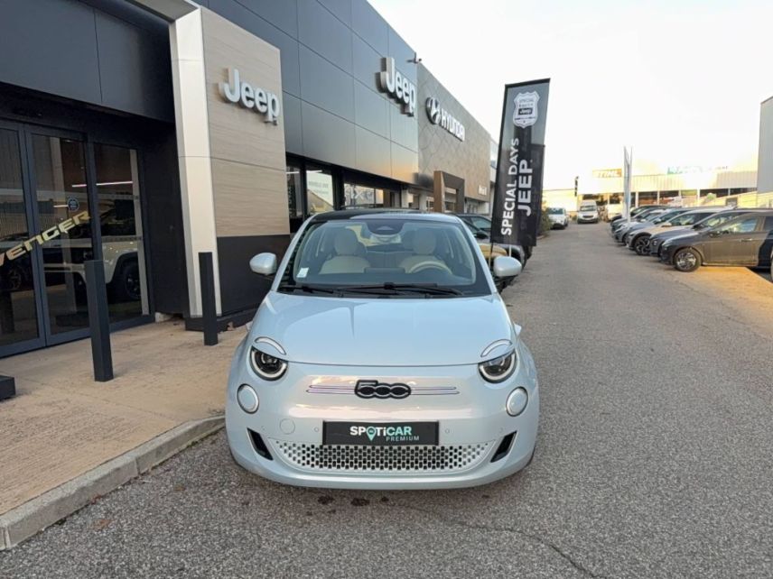 04100 : Hyundai Manosque - Pedinielli - FIAT 500e BERLINE MY22 SERIE 1 STEP 1 La Prima - 500 III - Bleu - Automate à fonct. Continu - Courant électrique