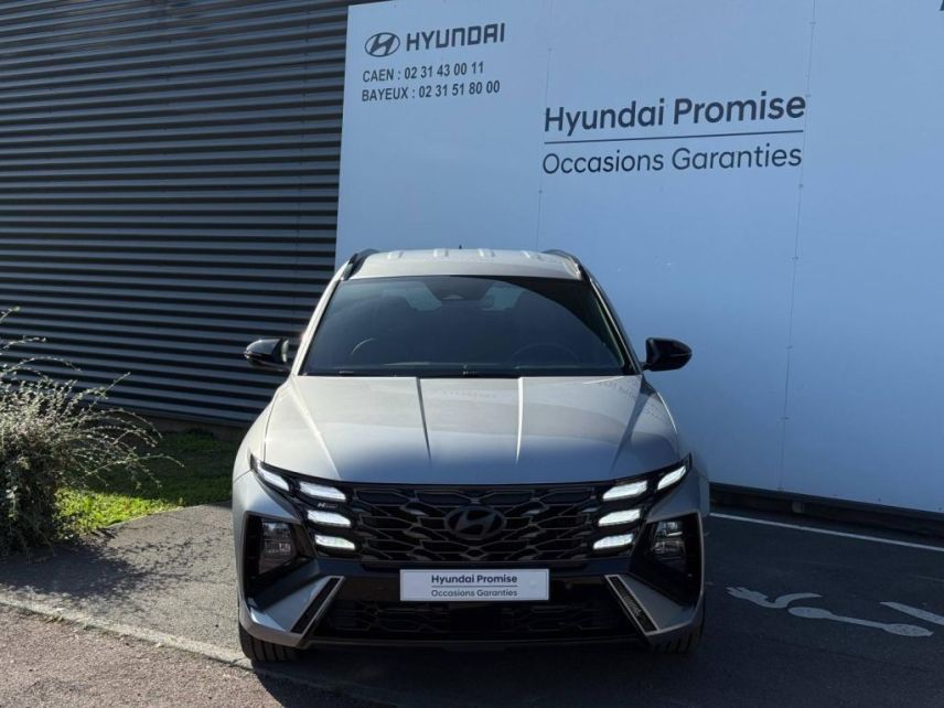 14100 : Hyundai Lisieux - Trajectoire Automobiles - HYUNDAI Tucson - Tucson - Shimmering Silver/Toit/rétros Black - Traction - Hybride : Essence/Electrique