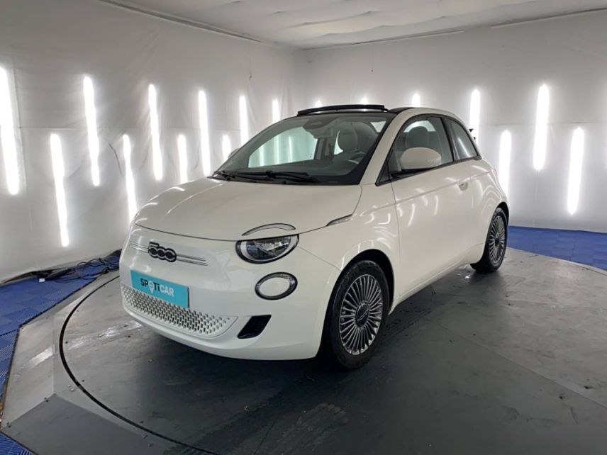 31200 : Hyundai TOULOUSE NORD - AUTO NORD - FIAT 500e CABRIOLET MY22 SERIE 1 STEP 2 Icône - 500 III - Ice White - Automate à fonct. Continu - Courant électrique