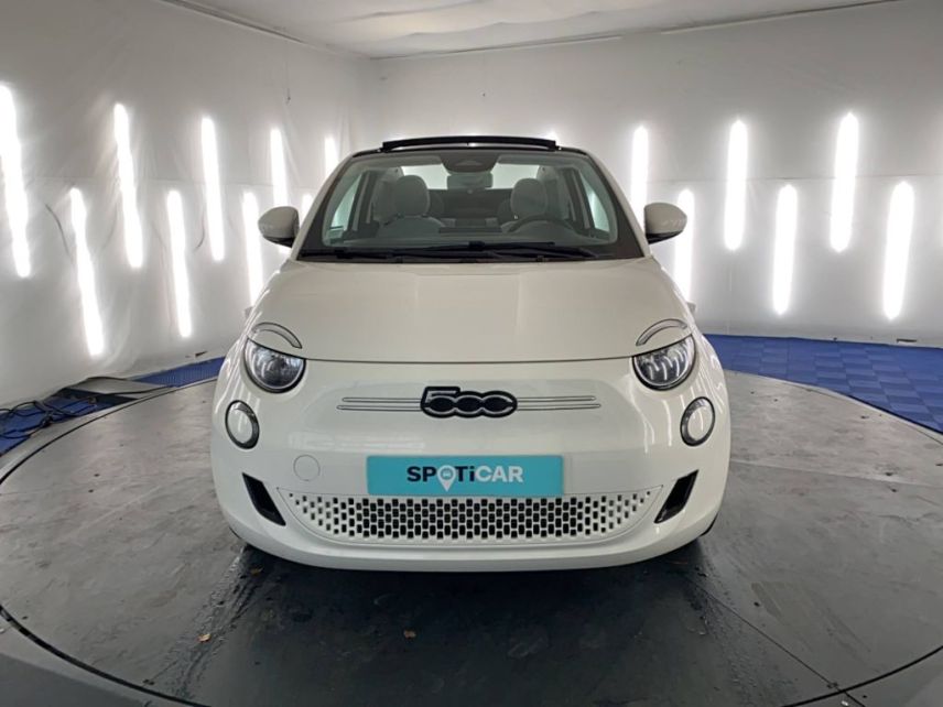31200 : Hyundai TOULOUSE NORD - AUTO NORD - FIAT 500e CABRIOLET MY22 SERIE 1 STEP 2 Icône - 500 III - Ice White - Automate à fonct. Continu - Courant électrique