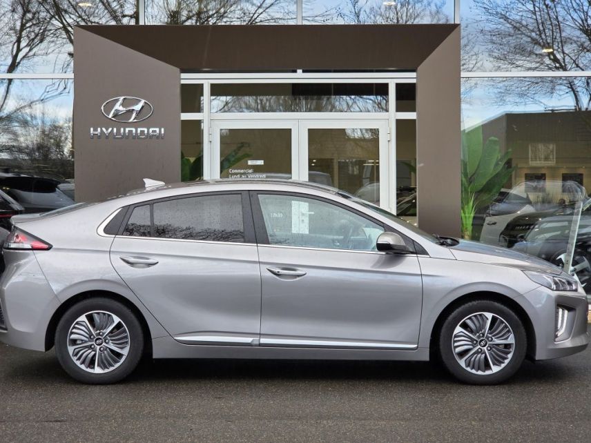 77240 : Hyundai Melun - CAP FOURNIER - HYUNDAI IONIQ Executive - IONIQ - Beige - Automate sequentiel - Essence / Courant électrique