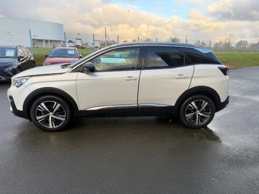 49300 : Hyundai Cholet - Océane Auto - PEUGEOT 3008 Allure Business - 3008 II - Blanc - Boîte automatique - Essence sans plomb