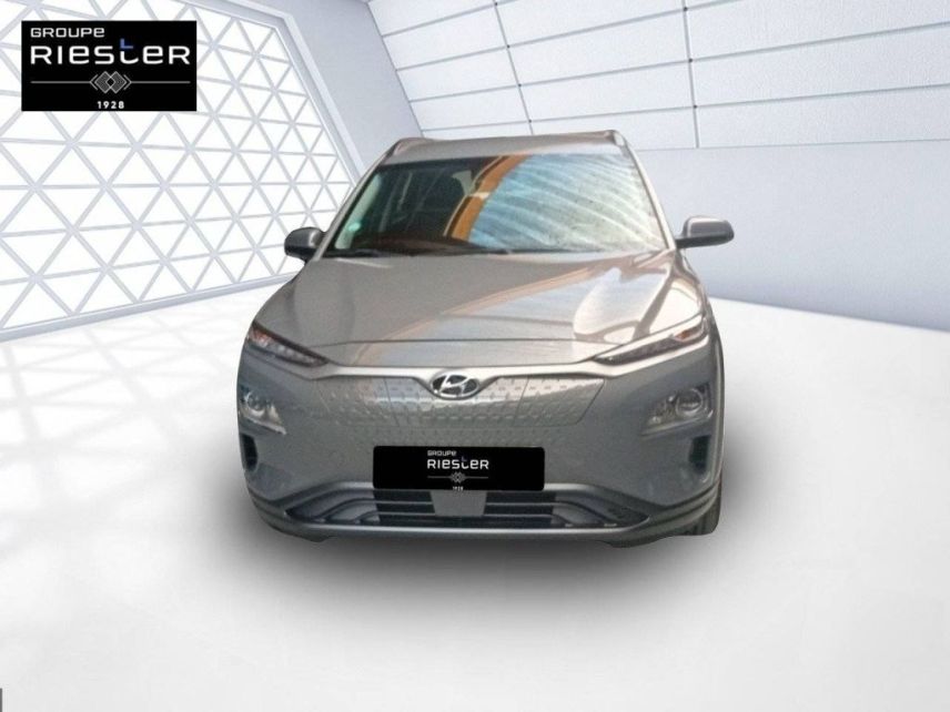 60740 : Hyundai Saint-Maximin - Protea by Riester - HYUNDAI KONA ELECTRIC Intuitive - KONA ELECTRIQUE - Gris - Automate à fonct. Continu - Courant électrique