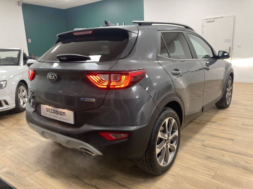 83130 : Hyundai Toulon - Autodif SAS - Groupe BALDASSARI - KIA STONIC Launch Edition - STONIC - Gris - Boîte manuelle - Essence sans plomb