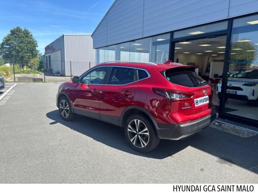35400 : Hyundai Saint-Malo - GCA - NISSAN Qashqai - Qashqai - Rouge - Traction - Essence