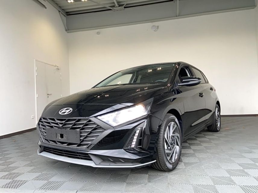 85000 : Hyundai La Roche-sur-Yon - Océane Auto - HYUNDAI i20 Intuitive - i20 III - Noir - Boîte manuelle - Essence sans plomb