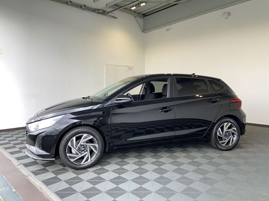85000 : Hyundai La Roche-sur-Yon - Océane Auto - HYUNDAI i20 Intuitive - i20 III - Noir - Boîte manuelle - Essence sans plomb