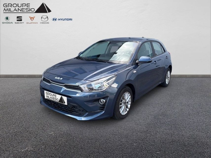 13300 : Hyundai Salon de Provence - Cap Milanesio - KIA RIO Active - RIO IV - Bleu - Automate sequentiel - Essence sans plomb