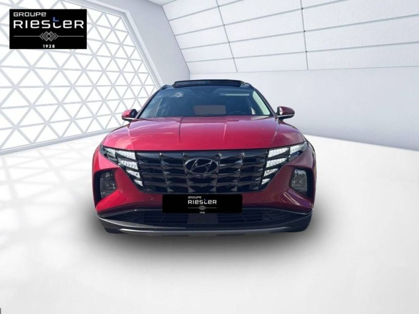 60740 : Hyundai Saint-Maximin - Protea by Riester - HYUNDAI TUCSON Executive - TUCSON IV - Rouge - Boîte automatique - Essence / Courant électrique