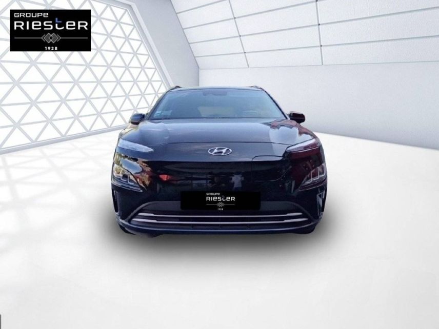 77600 : Hyundai Bussy-Saint-Georges - Protea by Riester - HYUNDAI KONA ELECTRIC Creative - KONA ELECTRIQUE - NOIR - Automate à fonct. Continu - Courant électrique