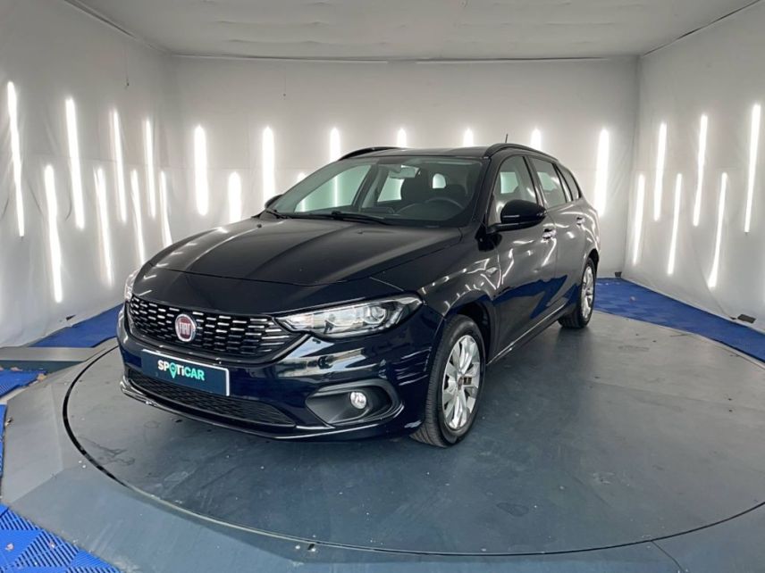 31200 : Hyundai TOULOUSE NORD - AUTO NORD - FIAT TIPO STATION WAGON MY19 E6D Business - TIPO II - NOIR CINEMA - Boîte manuelle - Diesel