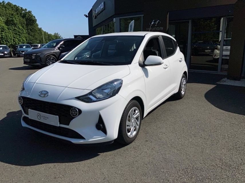 49070 : Hyundai Angers - Oceane Automobiles - HYUNDAI i10 Intuitive - i10 III - Blanc - Boîte manuelle - Essence sans plomb