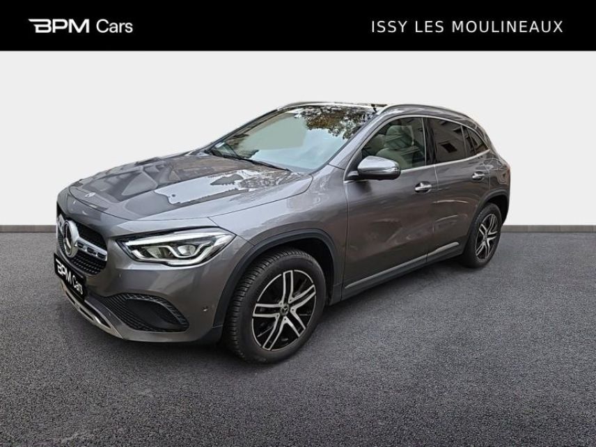 92130 : Hyundai ISSY-LES-MOULINEAUX - BPM Cars - MERCEDES-BENZ GLA - GLA - Gris montagne métallisé - Traction - Essence