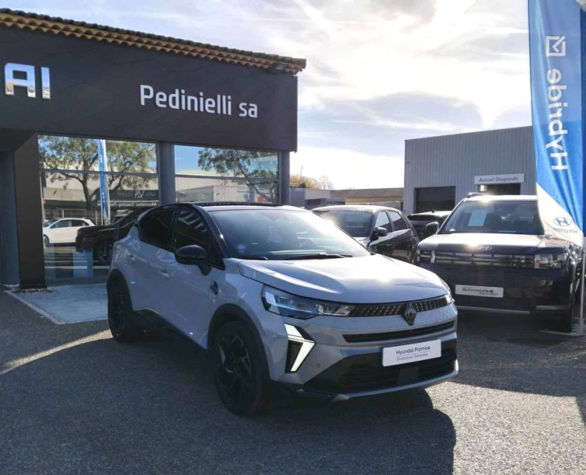 84120 : Hyundai PERTUIS - SA PEDINIELLI - RENAULT CAPTUR esprit Alpine - CAPTUR II - Gris - Boîte hybride multimode - Essence / Courant électrique