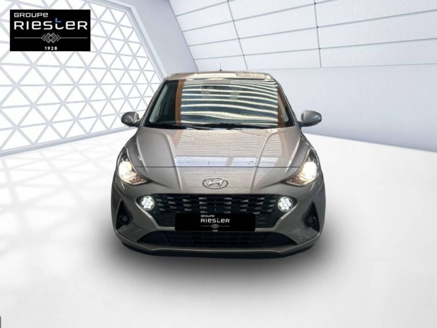 60740 : Hyundai Saint-Maximin - Protea by Riester - HYUNDAI i10 Creative - i10 III - Gris - Boîte manuelle - Essence sans plomb