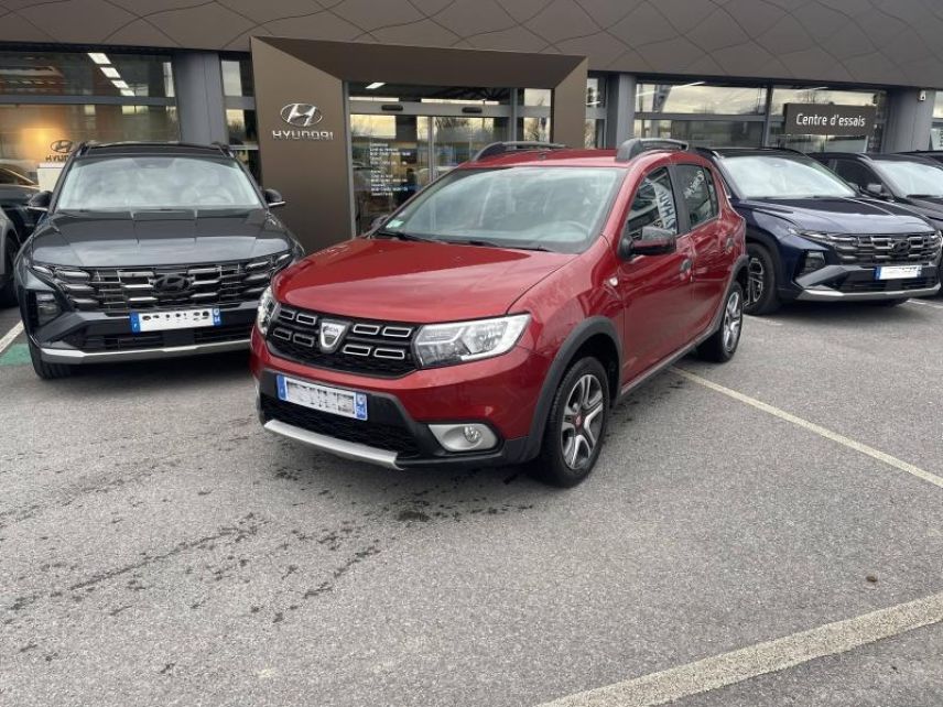 64100 : Hyundai Bayonne - Oceanic Auto - DACIA Sandero - Sandero - Rouge Fusion - Traction - Essence