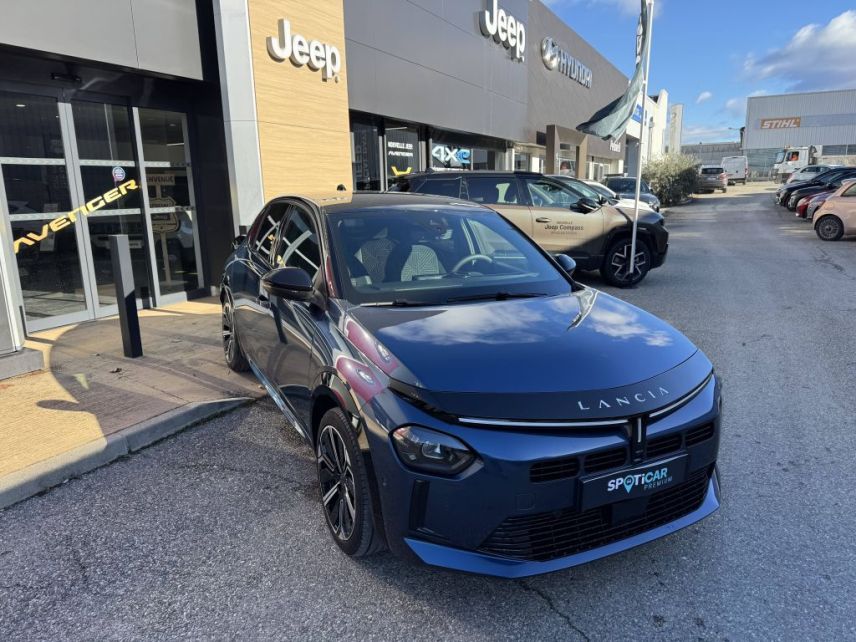 04100 : Hyundai Manosque - Pedinielli - LANCIA YPSILON LX - YPSILON III - Bleu - Boîte automatique - Essence sans plomb