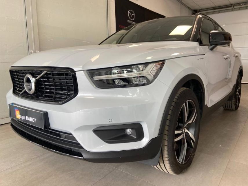 78310 : Hyundai Coignières - Socohy | Groupe Rabot - VOLVO XC40 - XC40 - Gris Glacier - Traction - Hybride rechargeable : Essence/Electrique