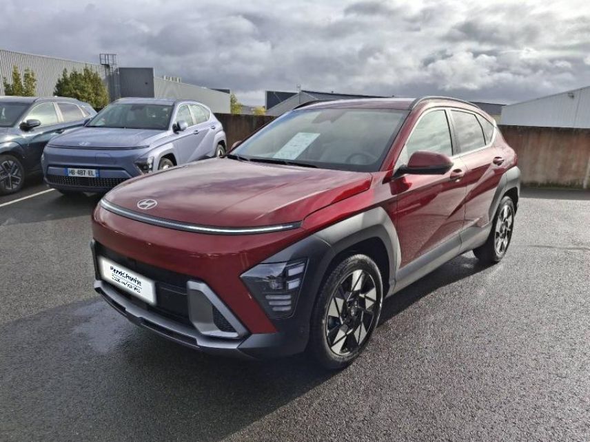 56000 : Hyundai Vannes - Park Lann Automobiles - HYUNDAI Kona - Kona - Ultimate Red métallisé - Traction - Hybride : Essence/Electrique
