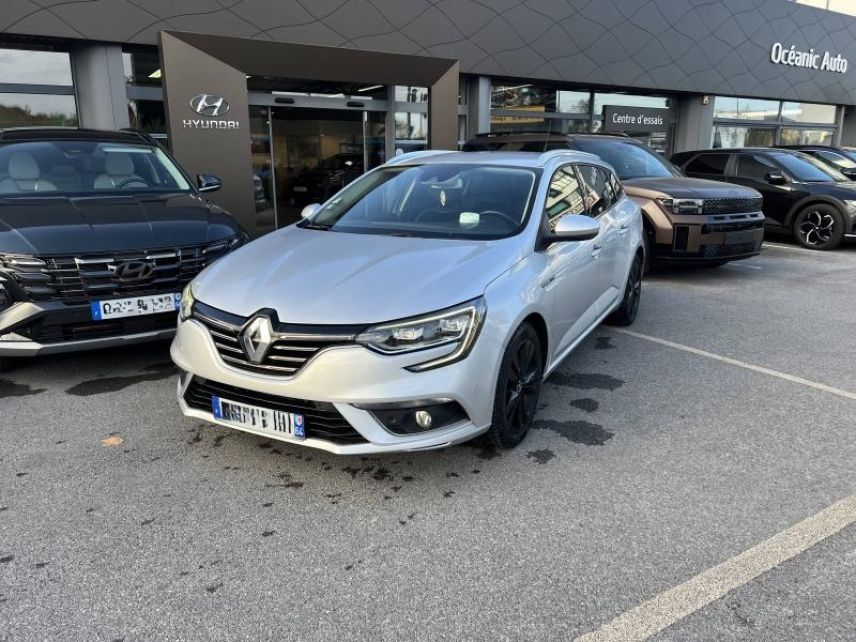 64100 : Hyundai Bayonne - Oceanic Auto - RENAULT Megane Estate - Megane Estate - Gris Platine - Traction - Essence
