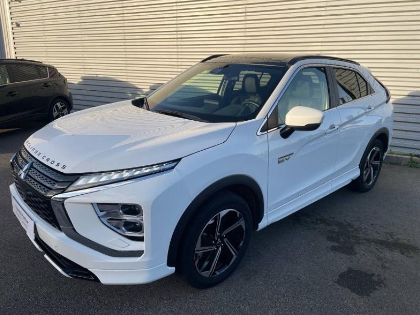 29200 : Hyundai Brest - Iroise Automobiles - MITSUBISHI Eclipse Cross - Eclipse Cross - Diamond White spécial - Transmission intégrale - Hybride rechargeable : Essence/Electrique