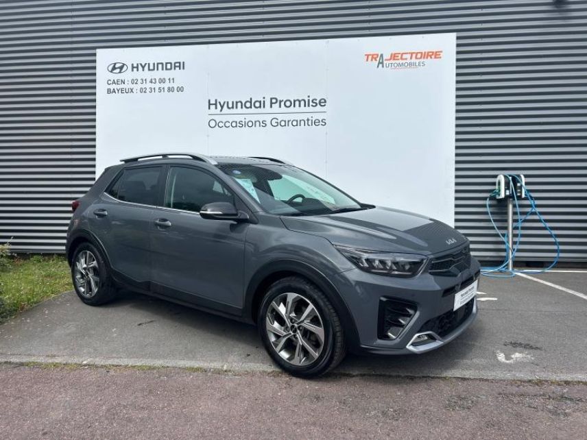 14100 : Hyundai Lisieux - Trajectoire Automobiles - KIA Stonic - Stonic - Gris Météore métallisé - Traction - Essence/Micro-Hybride
