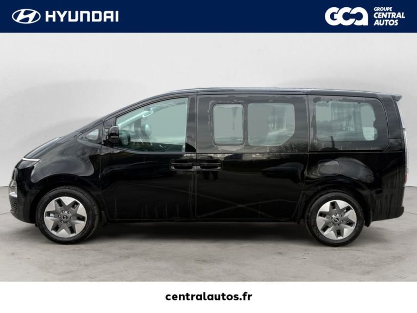 38300 : Hyundai Bourgoin-Jallieu - Groupe Central Autos - HYUNDAI STARIA Executive - STARIA - Noir - Boîte automatique - Essence / Courant électrique
